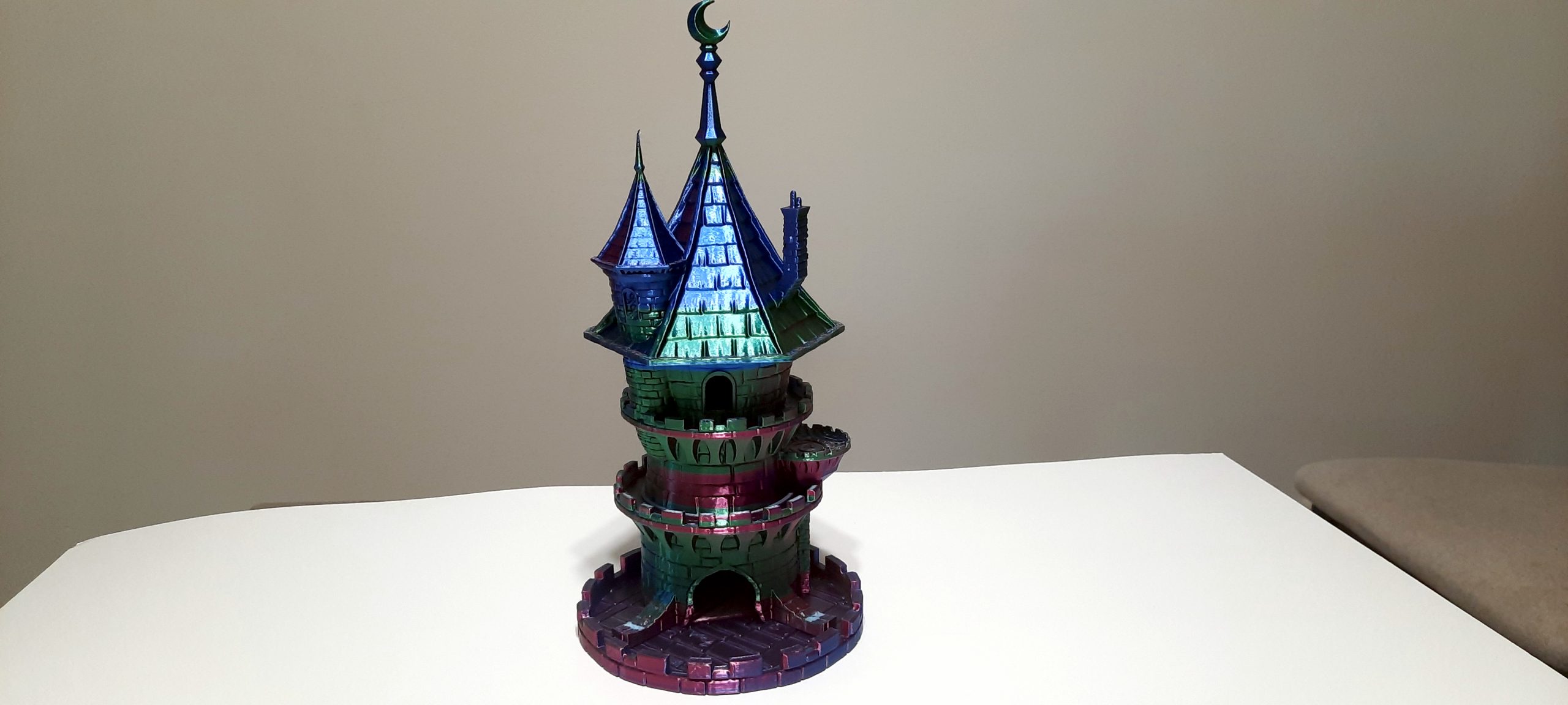 Wizard Dice Tower Tri-Color Silk