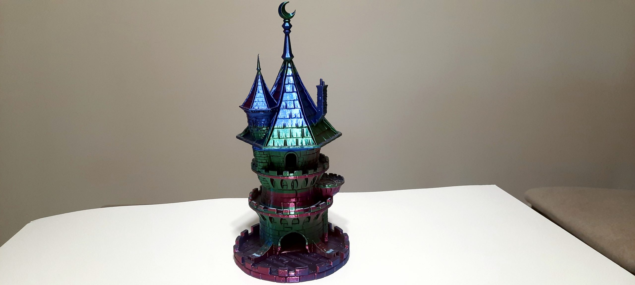 Wizard Dice Tower Tri-Color Silk