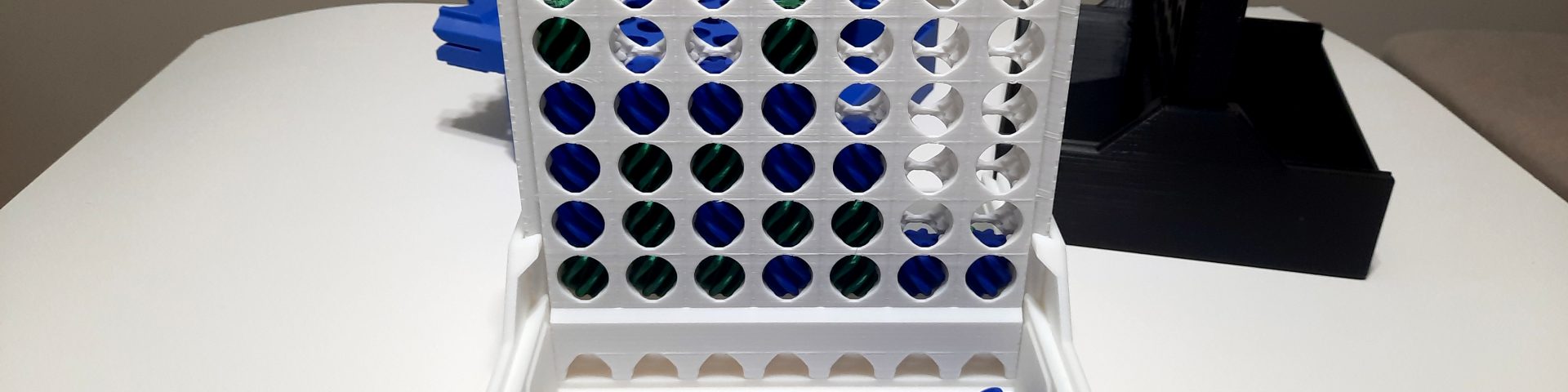 Spiral 4 A Connect 4 like game with special design spiral balls