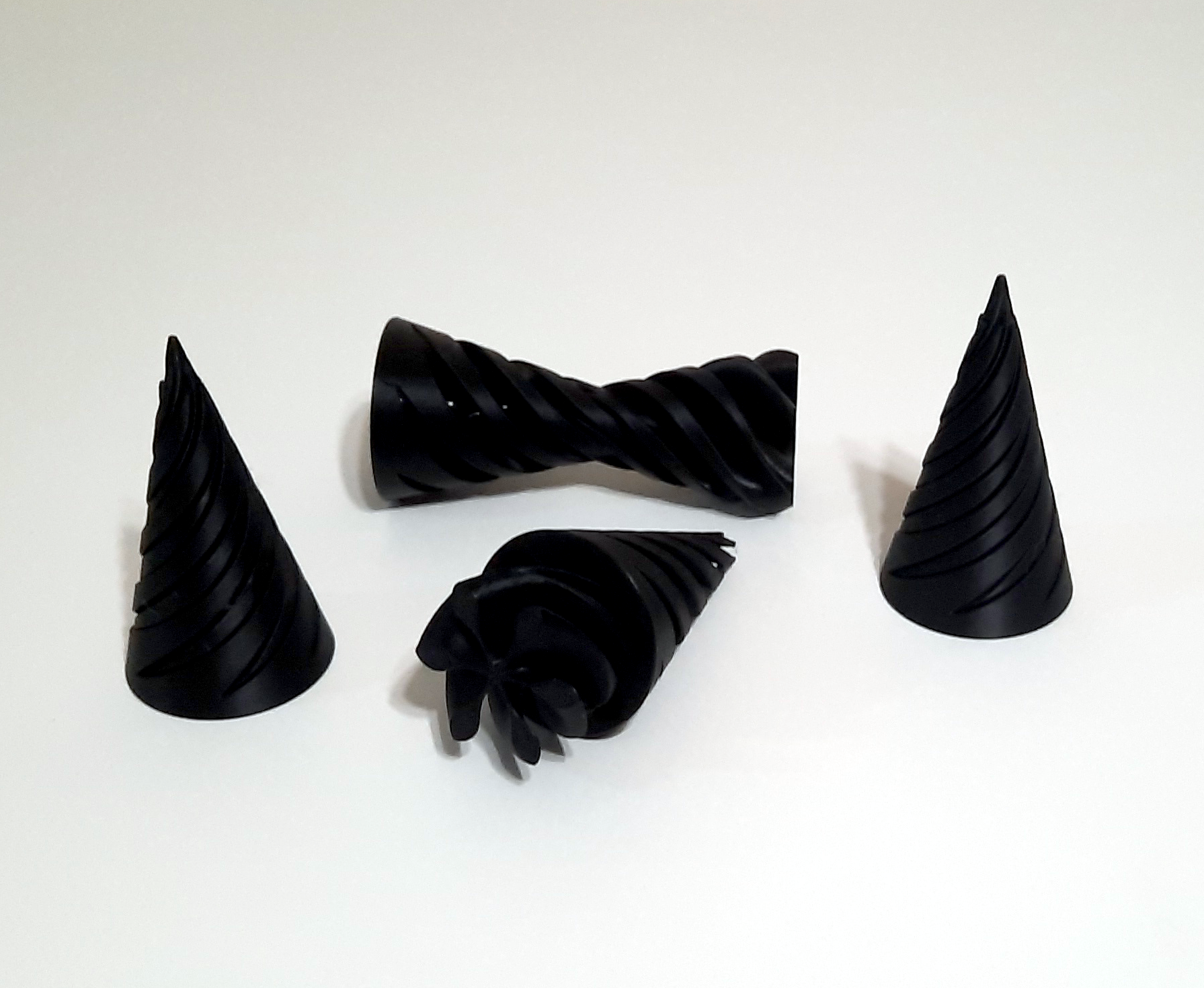 black fidget cone